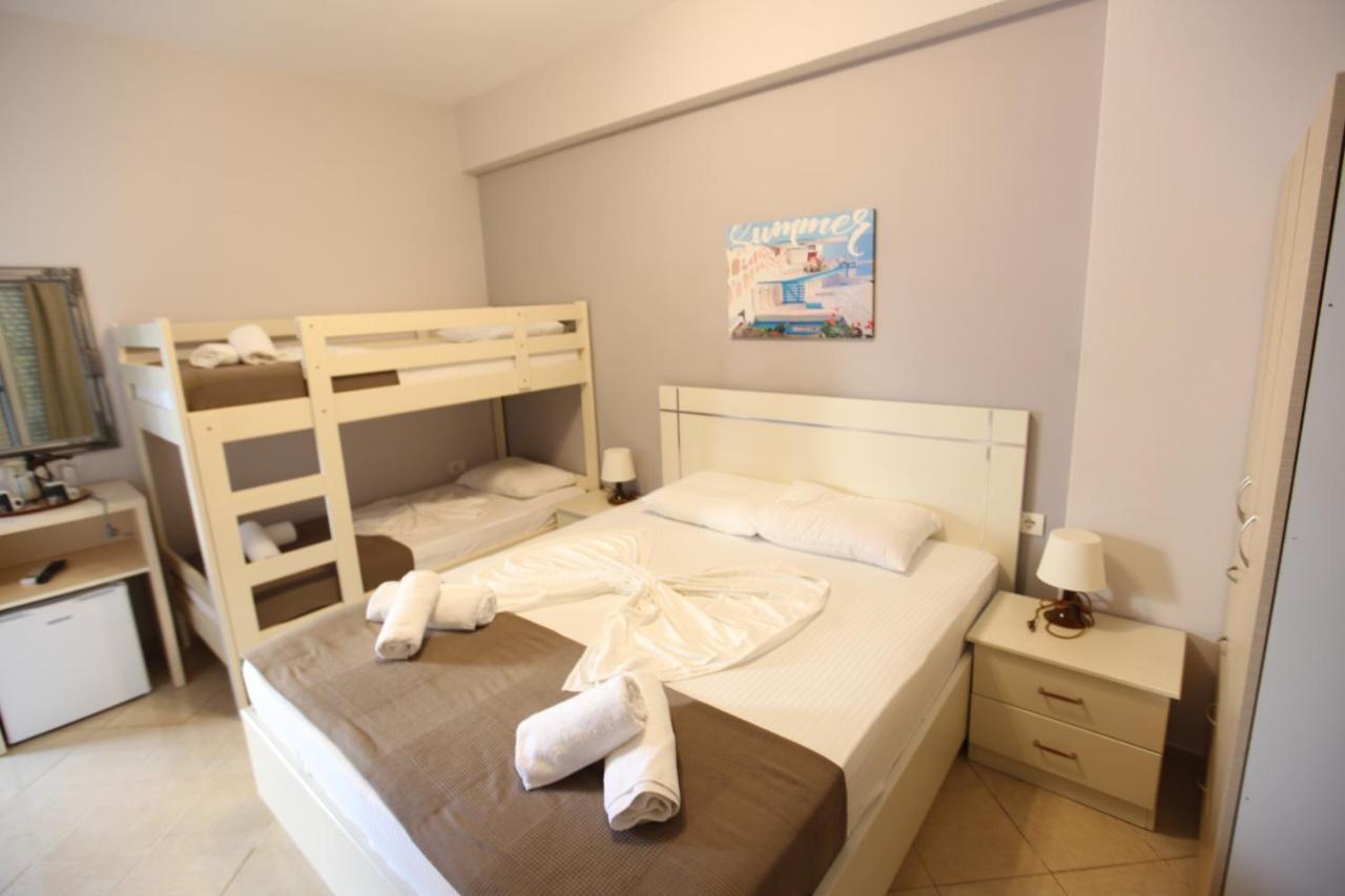 Hotel Prishtina Saranda Extérieur photo