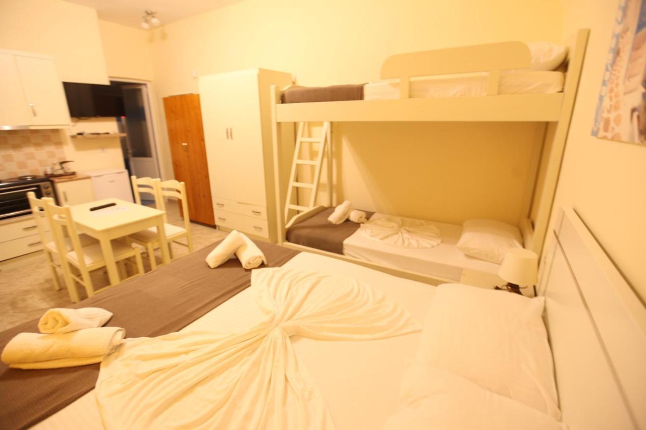 Hotel Prishtina Saranda Extérieur photo