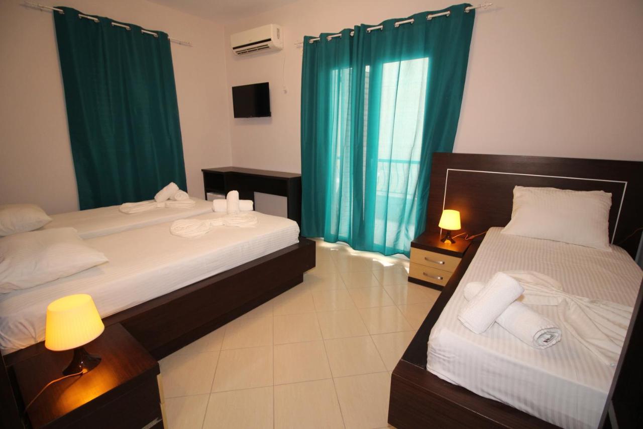 Hotel Prishtina Saranda Extérieur photo